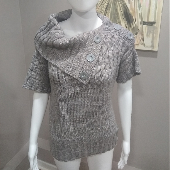 NWOT Sweater Project Heather Gray Short Sleeve Button Down Cowal Neck Sweater - Picture 2 of 11